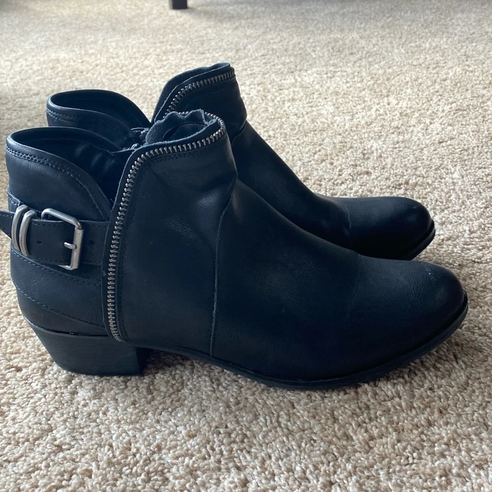 American Rag Boots - Picture 1 of 5